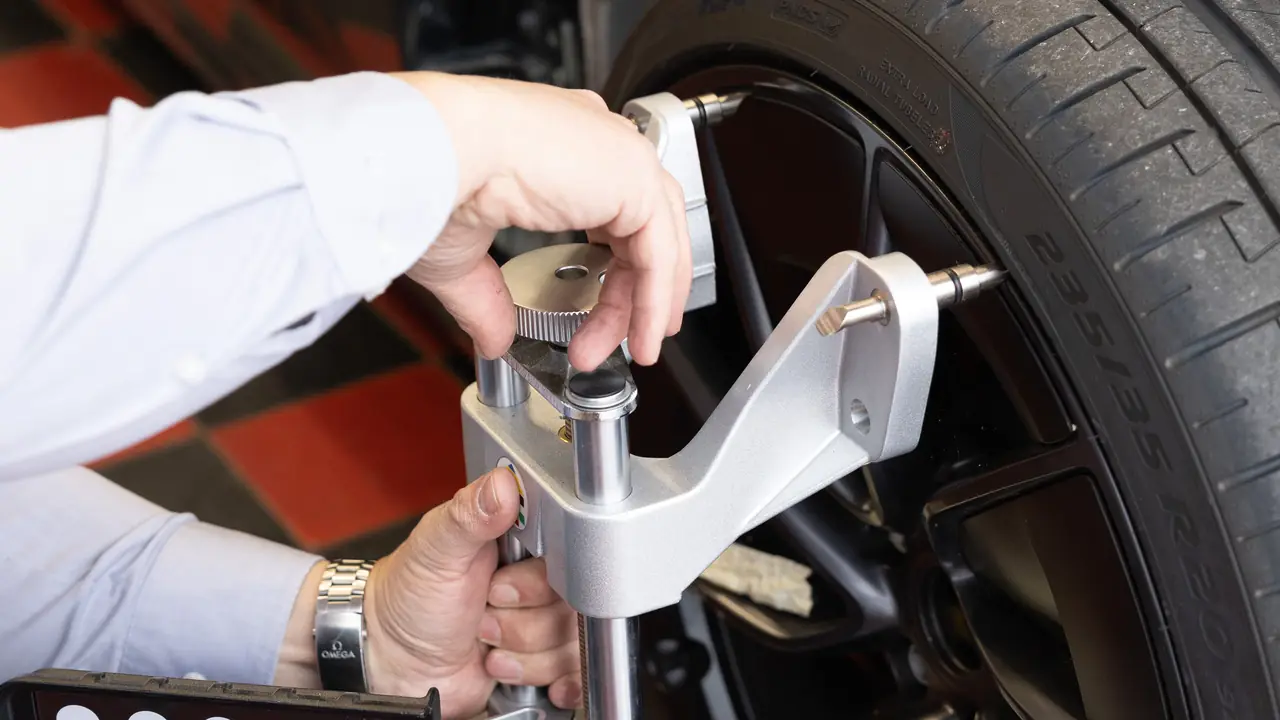 Merkantile Wertminderung: Der versteckte Schaden, den Versicherungen gerne übersehen